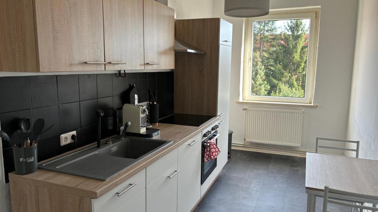 Bitterfelder Cityapartment Im Dichterviertel Extérieur photo